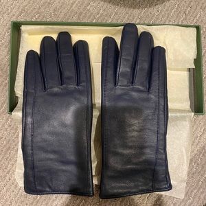 NEW Downholme Navy Blue Leather Gloves